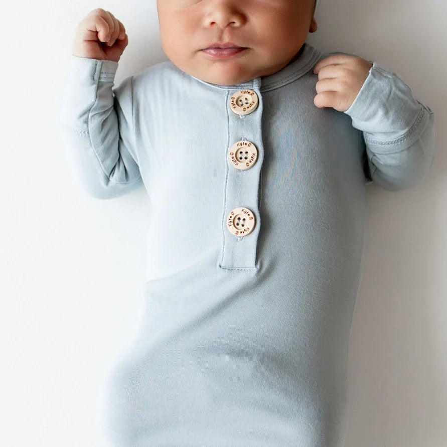 Knotted Day Gown with Hat Set
