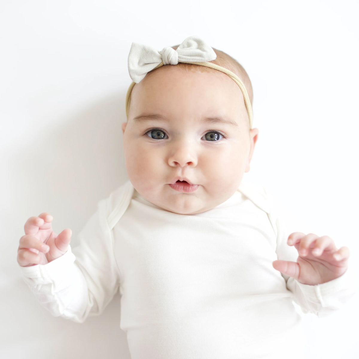 Tiny Nylon Bow