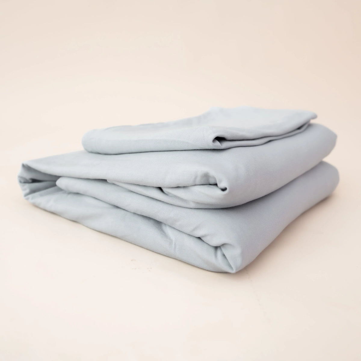 Fitted Sheet with Pillowcases