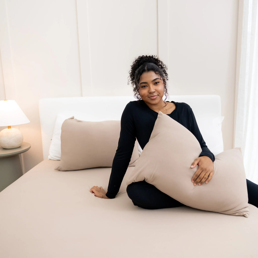 Fitted Sheet with Pillowcases