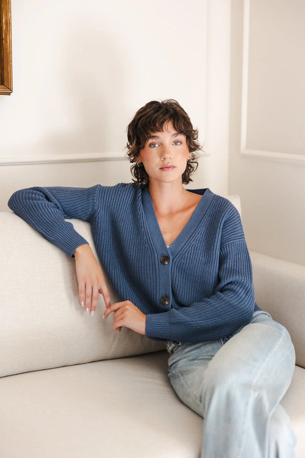 Chunky Knit Women's Cropped Cardigan
