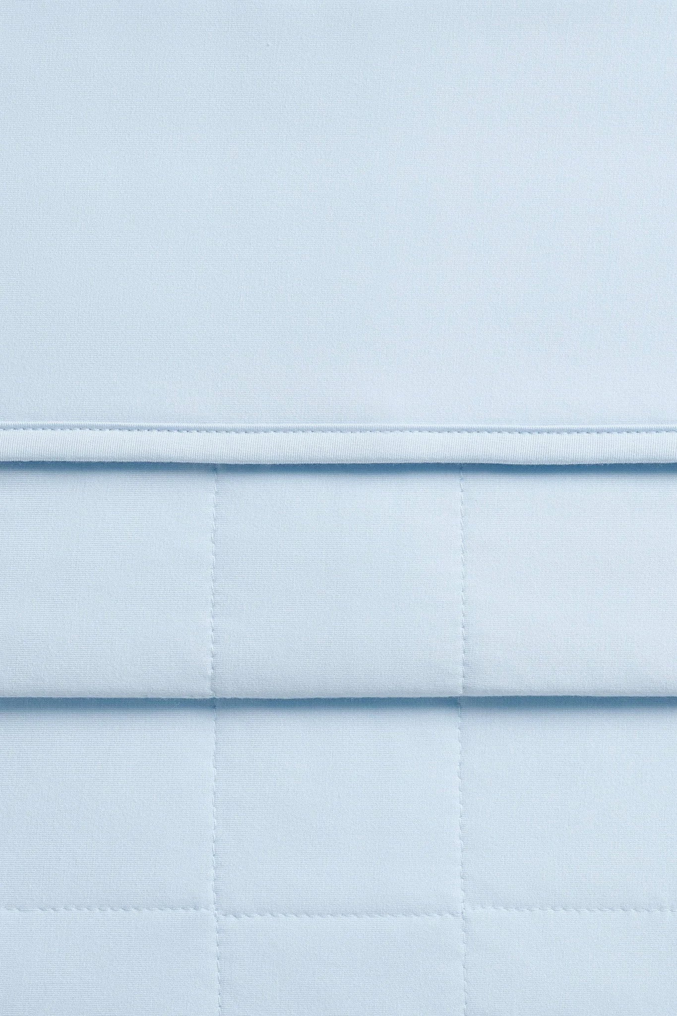 Adult Quilted Blanket 1.0 Secondary image