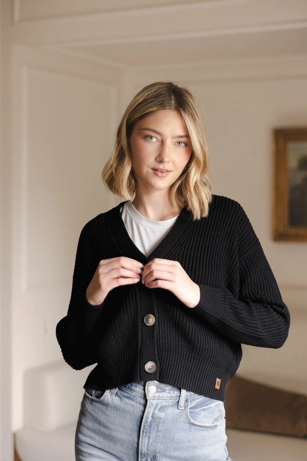 Chunky Knit Women's Cropped Cardigan