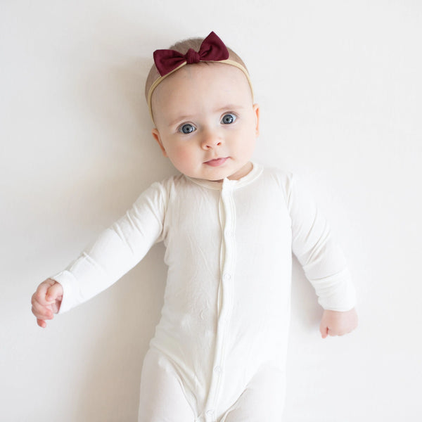 Tiny Nylon Bow