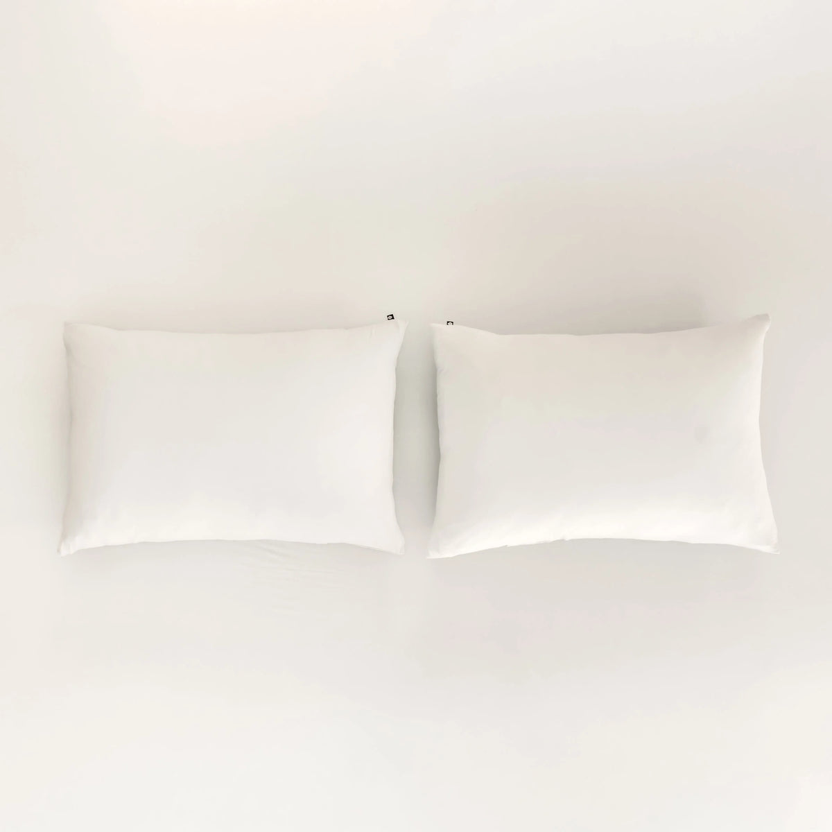 Fitted Sheet with Pillowcases