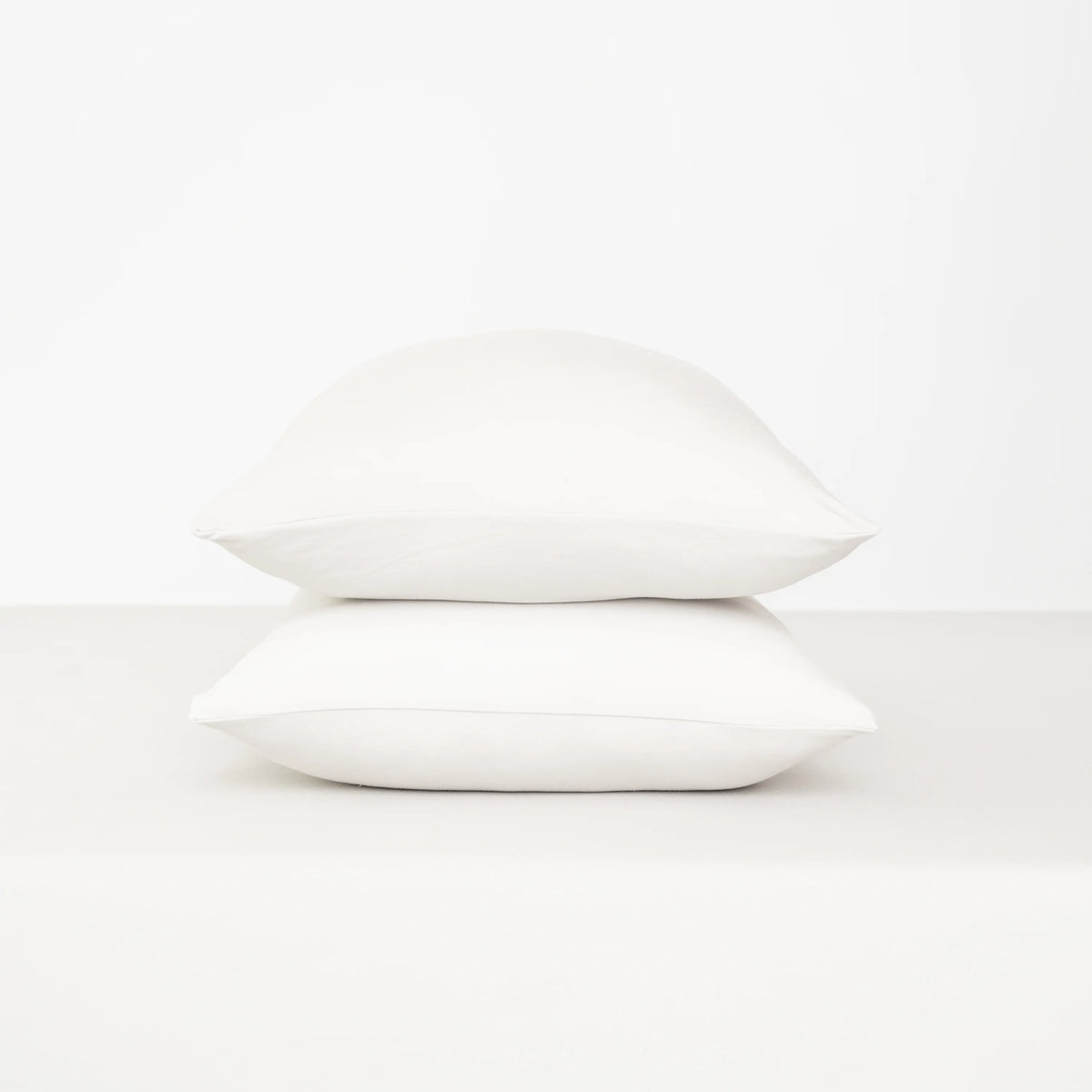 Fitted Sheet with Pillowcases