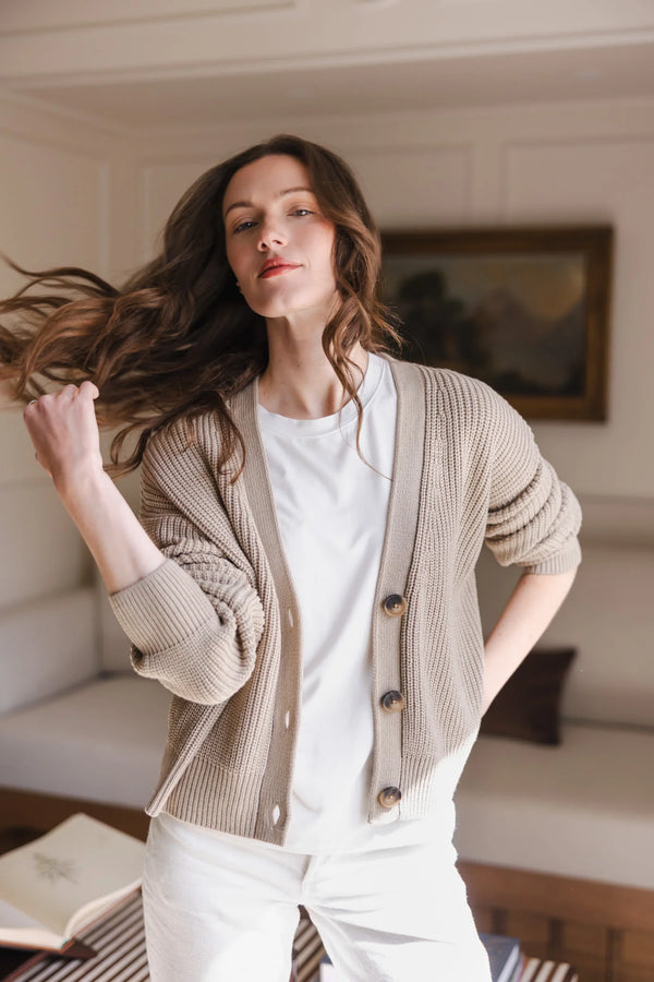 Chunky Knit Women's Cropped Cardigan